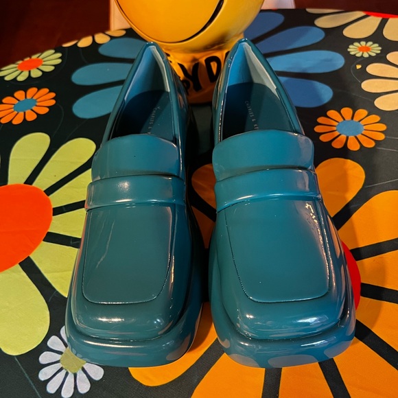 Charles & Keith Blue Loafer Dress Shoes - Picture 2 of 8